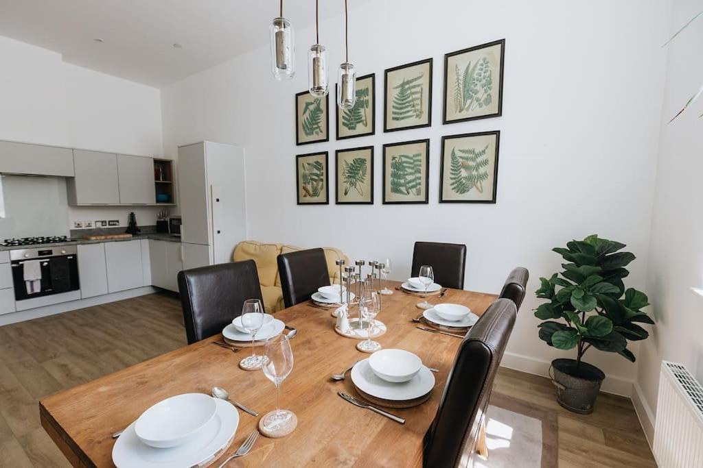 Holiday home Bobbin Row - Grade 2 Listed With A Beautiful Design With Access To Leeds