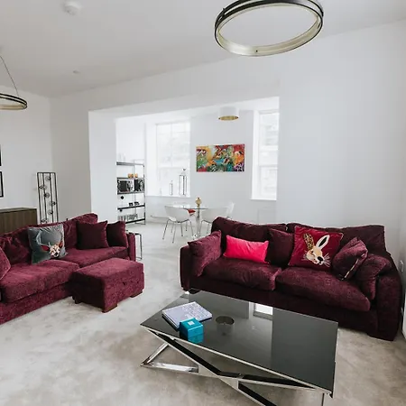 Bobbin Row - Grade 2 Listed Property With A Beautiful Design With Access To Leeds Leeds  Exterior photo